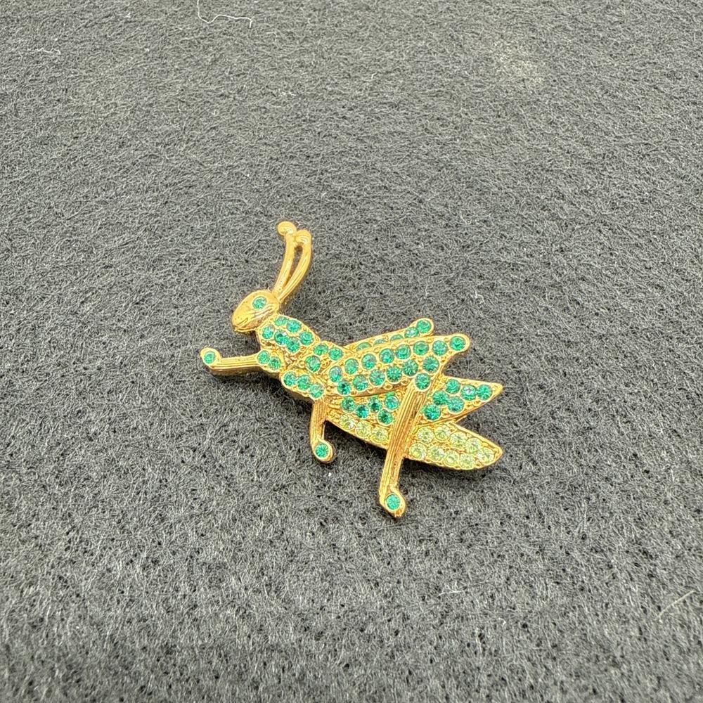Vintage MONET GRASSHOPPER Brooch Pin ~‎ Green Rhinestones